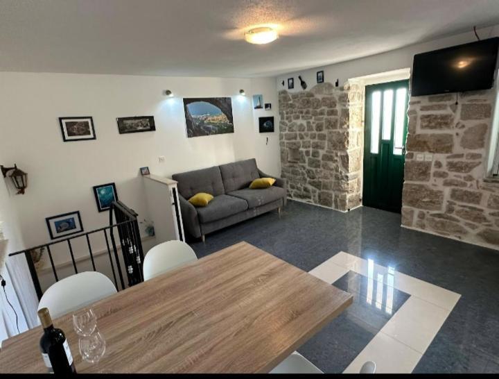 Apartmani Dalmacija بريلا المظهر الخارجي الصورة