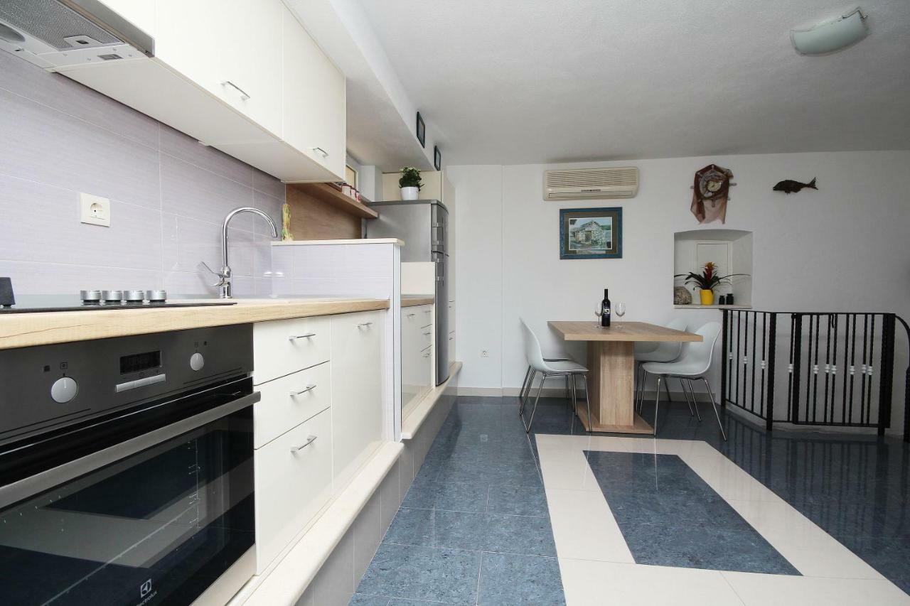 Apartmani Dalmacija بريلا المظهر الخارجي الصورة