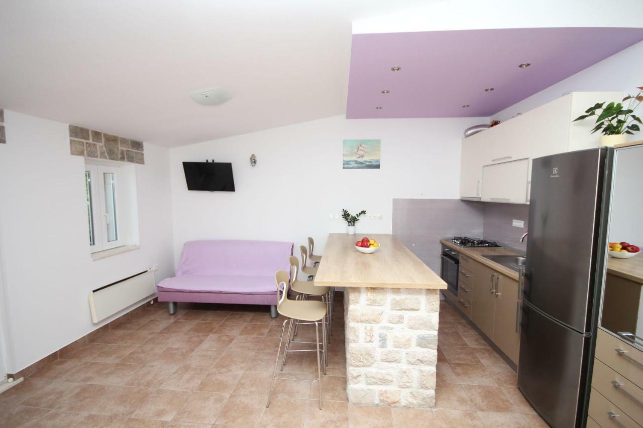 Apartmani Dalmacija بريلا المظهر الخارجي الصورة